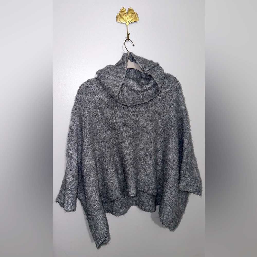 Effortless Supersoft Poncho